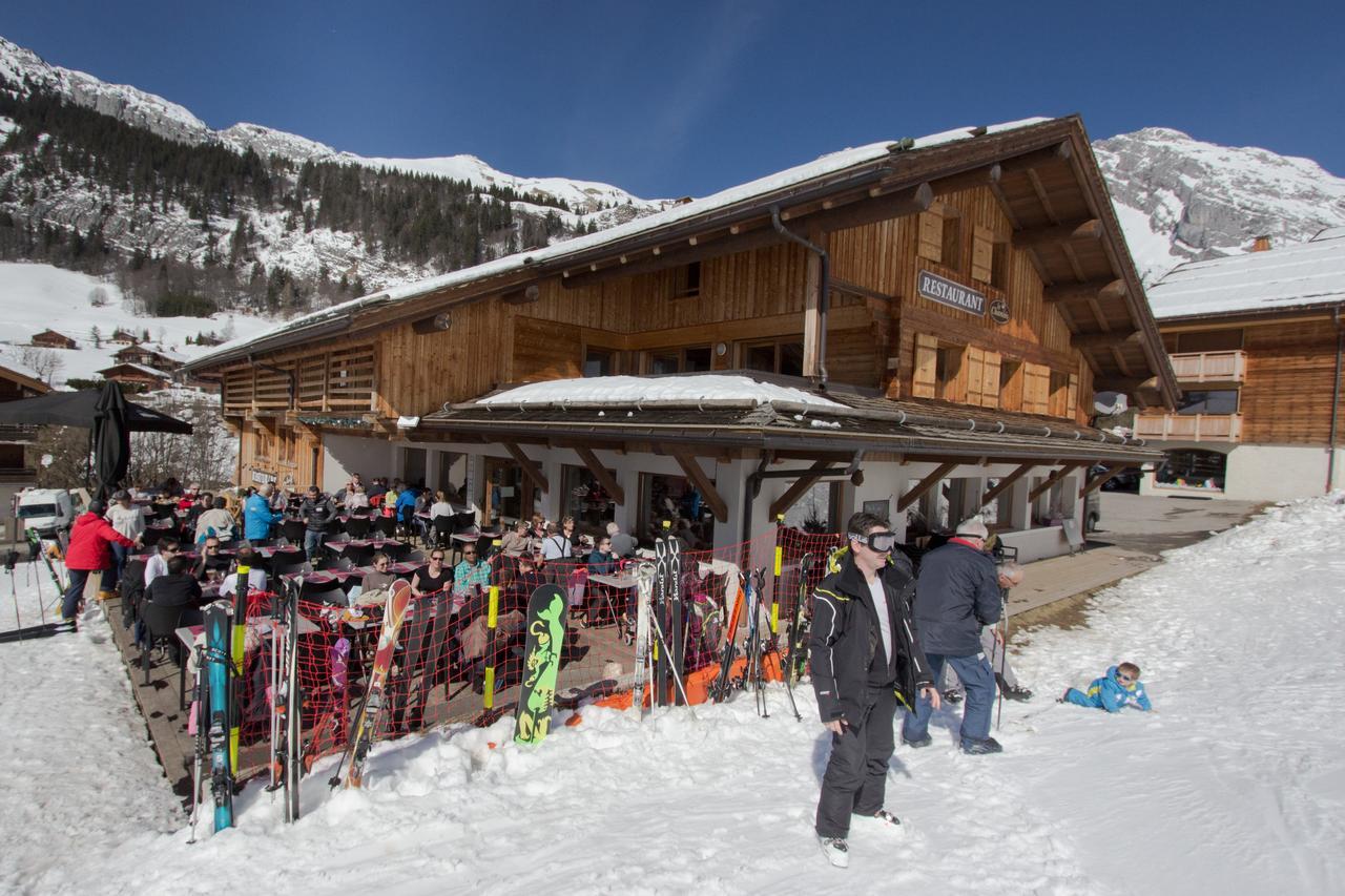 Hotel Les Flocons Le Grand-Bornand Exterior photo
