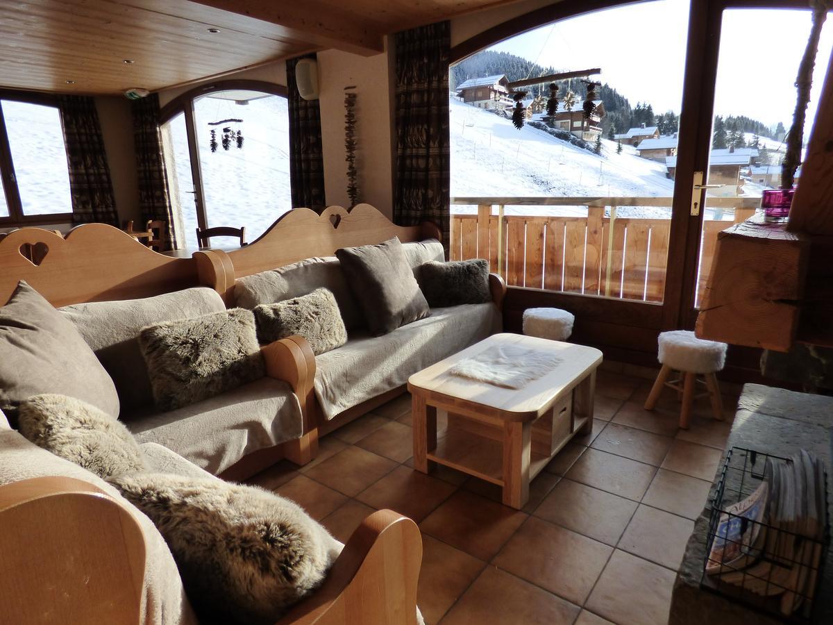 Hotel Les Flocons Le Grand-Bornand Exterior photo